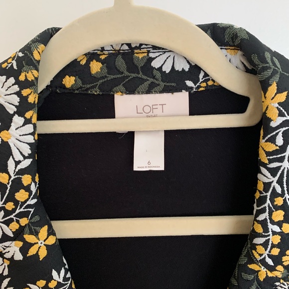 Loft Blazer + Skirt Set - Picture 4 of 4